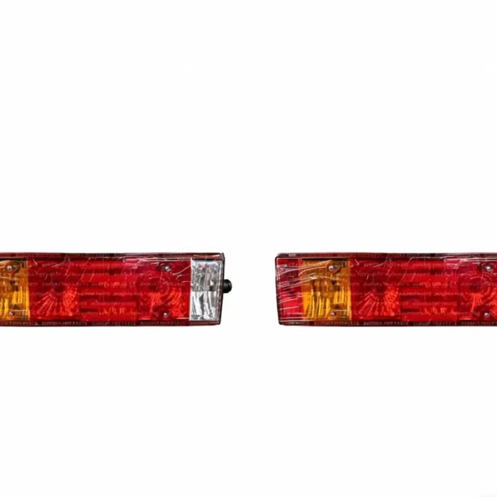 Conjunto de lâmpada da luz traseira traseira Shacman F3000 81252256464 81252256465